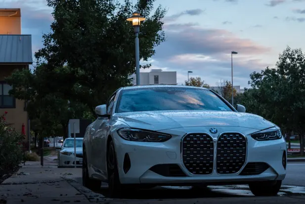 كازينو سي بيت جي جي تطبيق أندرويد/آي أو إس